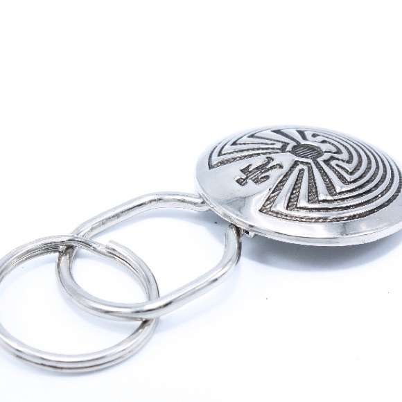 Man in the Maze Vintage Keychain sp045 - Picture 3 of 3